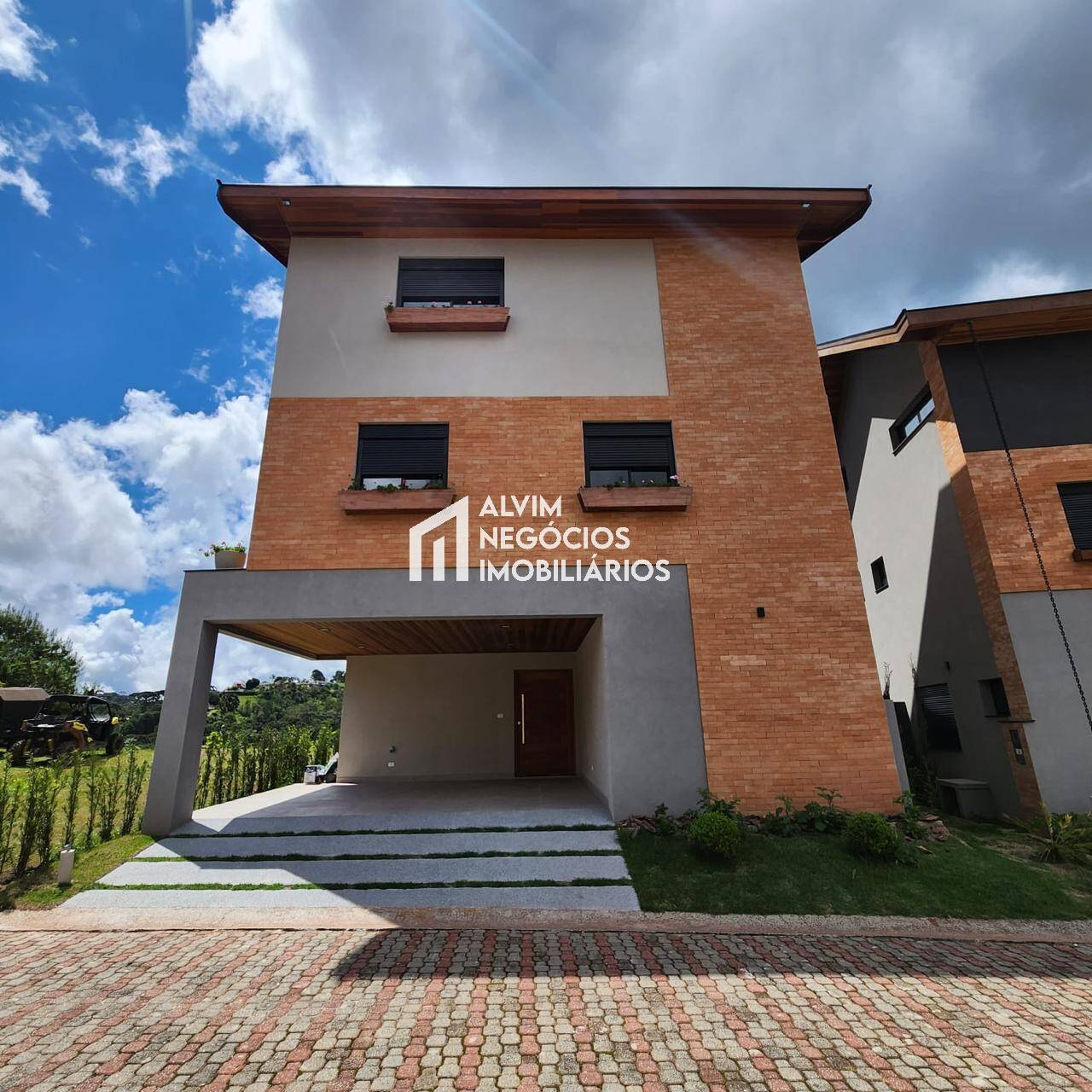 Sobrado, 4 quartos, 230 m² - Foto 2