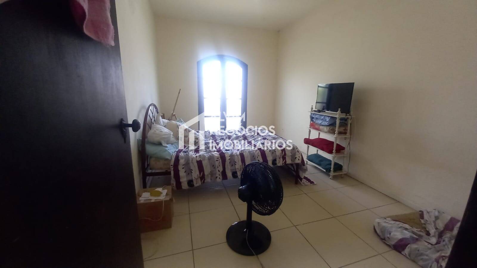 Casa à venda com 3 quartos, 300m² - Foto 6