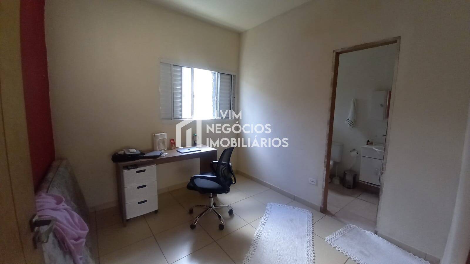 Casa à venda com 3 quartos, 300m² - Foto 10