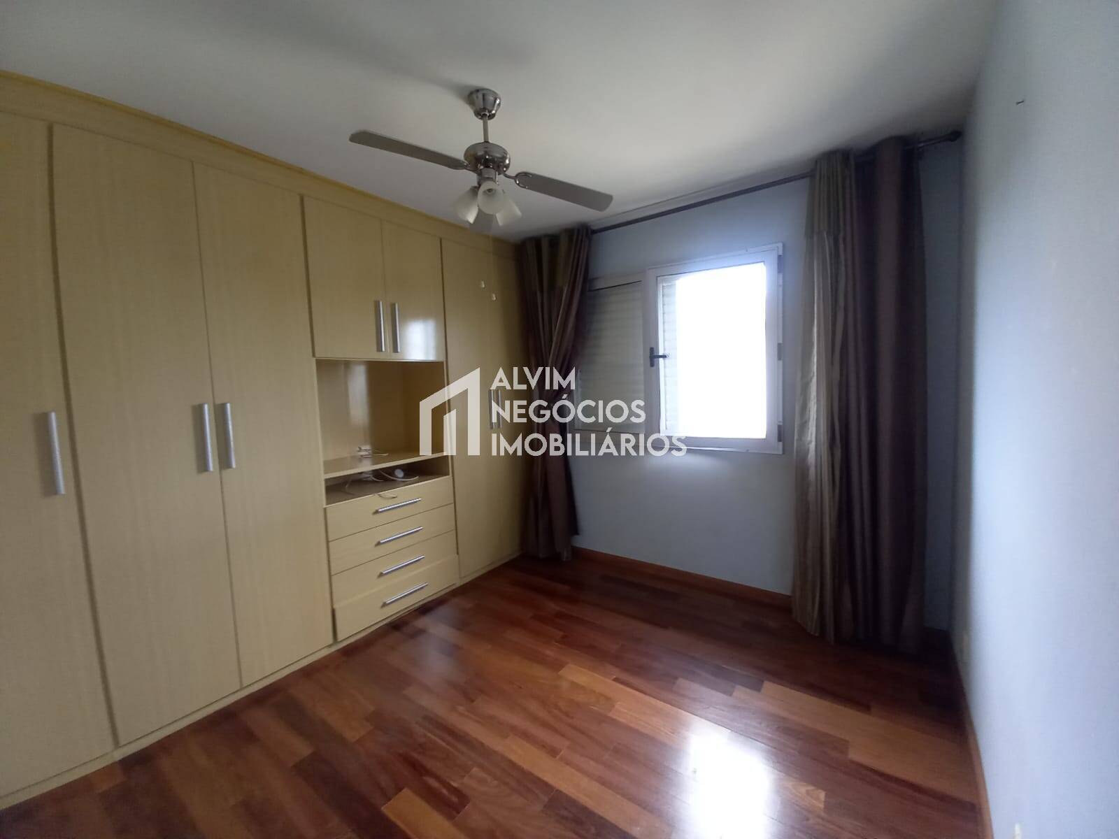 Apartamento à venda com 2 quartos, 55m² - Foto 6