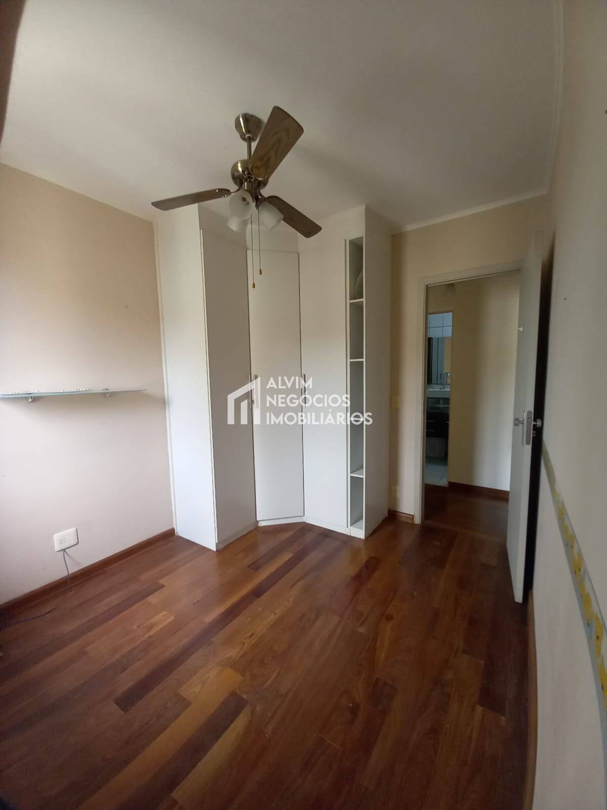 Apartamento à venda com 2 quartos, 55m² - Foto 14