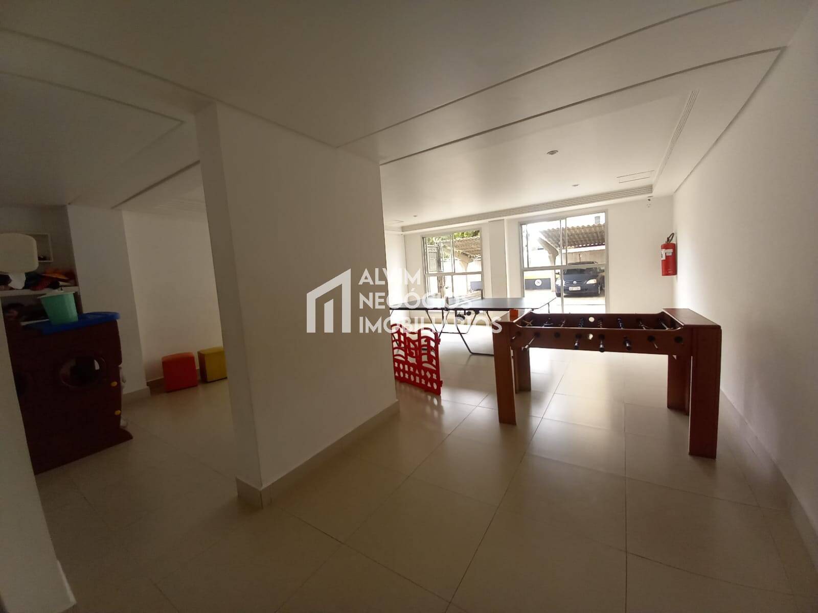 Apartamento à venda com 2 quartos, 55m² - Foto 25