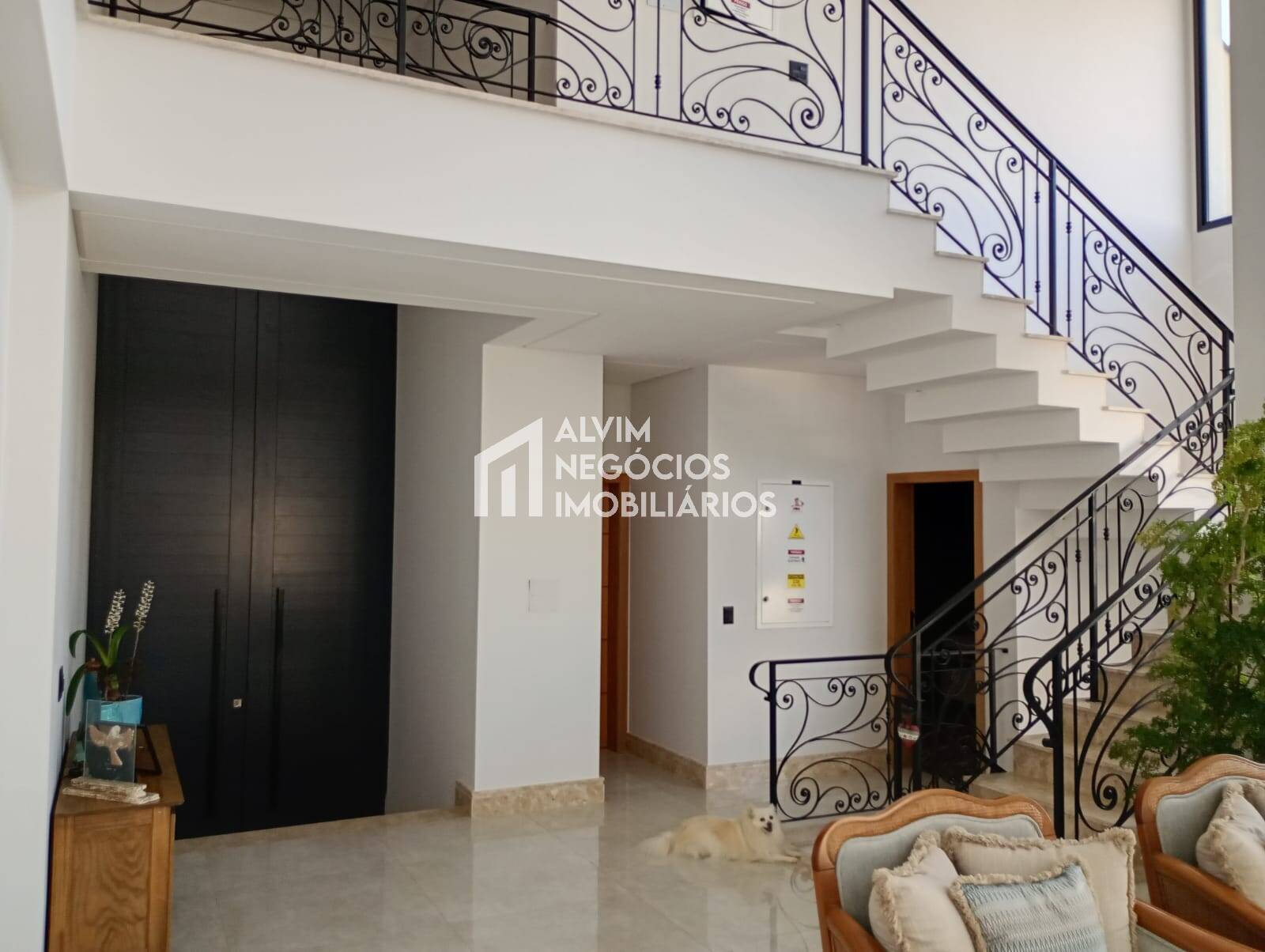 Sobrado à venda com 4 quartos, 450m² - Foto 3