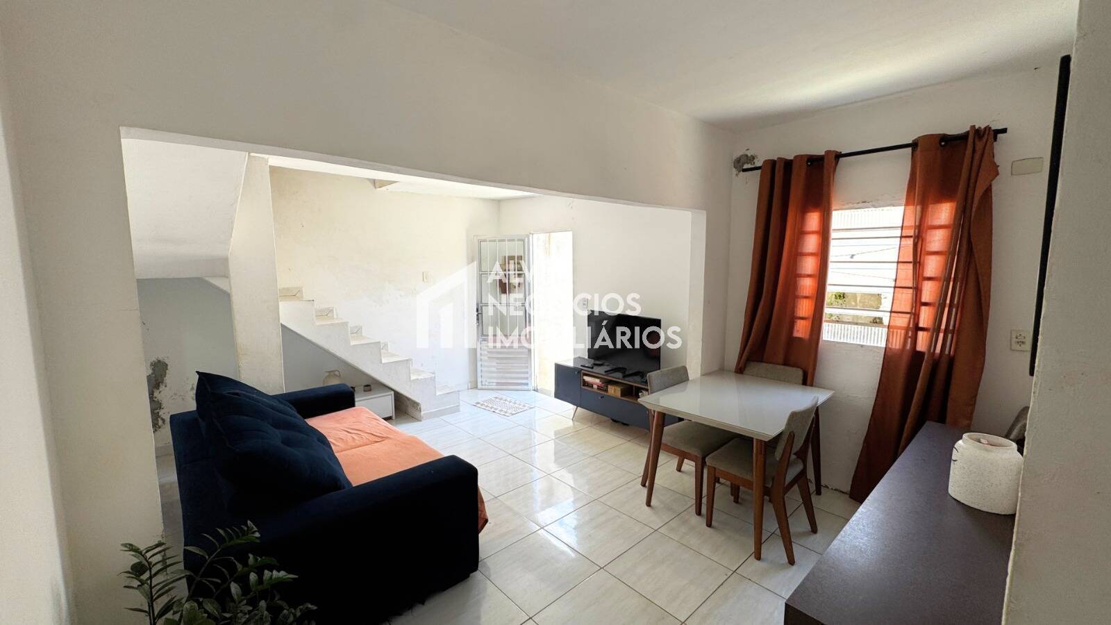 Casa à venda com 2 quartos, 202m² - Foto 3