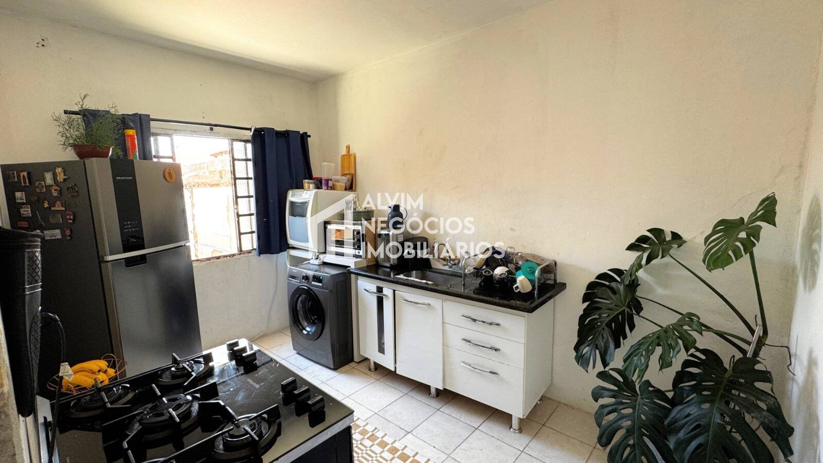 Casa à venda com 2 quartos, 202m² - Foto 8