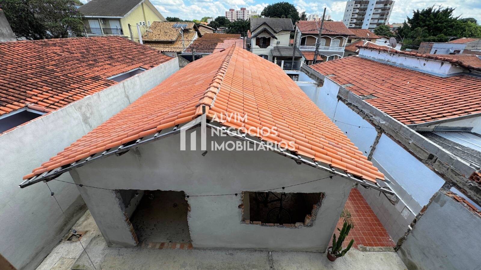 Casa à venda com 2 quartos, 202m² - Foto 14