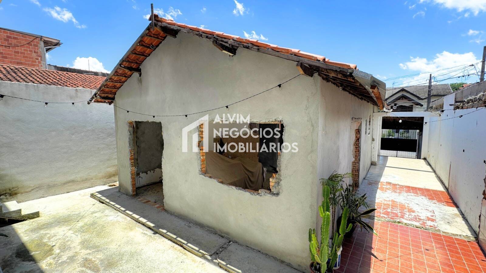 Casa à venda com 2 quartos, 202m² - Foto 13
