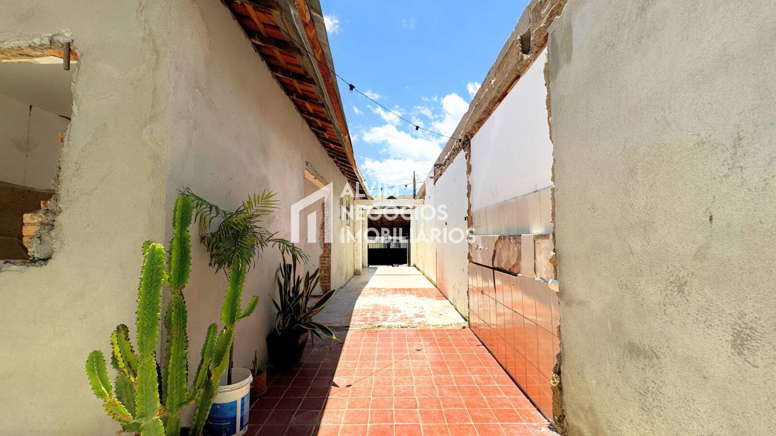 Casa à venda com 2 quartos, 202m² - Foto 15