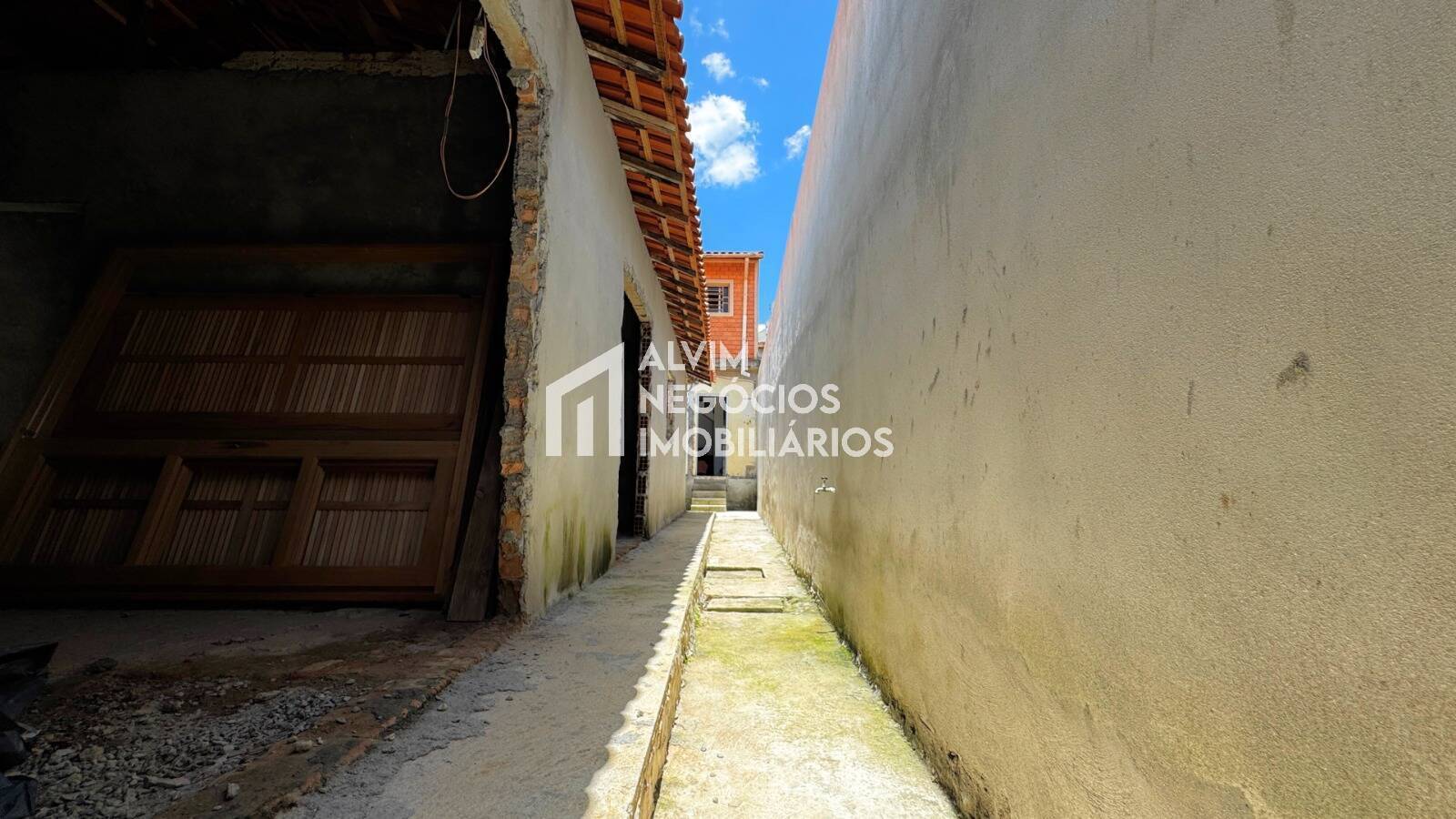 Casa à venda com 2 quartos, 202m² - Foto 23