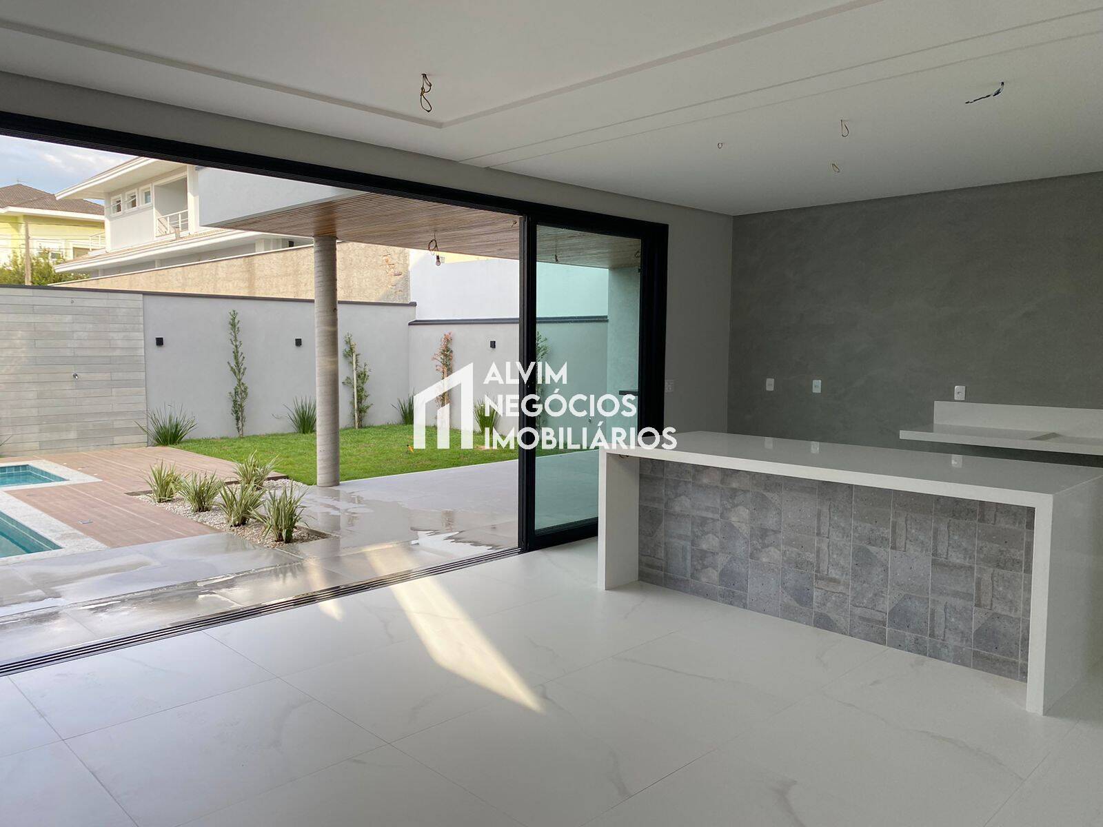 Sobrado, 4 quartos, 349 m² - Foto 4