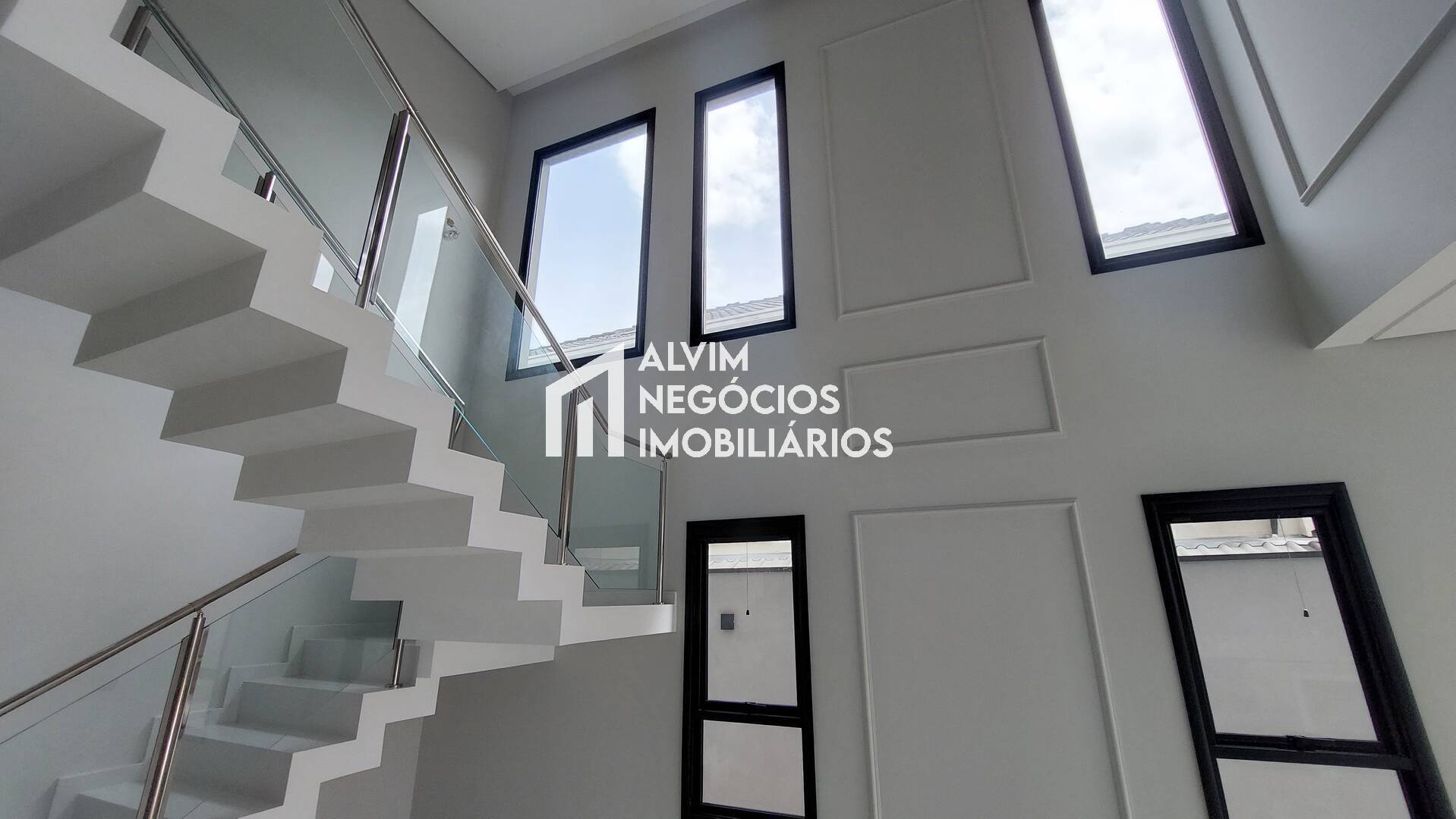 Sobrado, 4 quartos, 349 m² - Foto 33