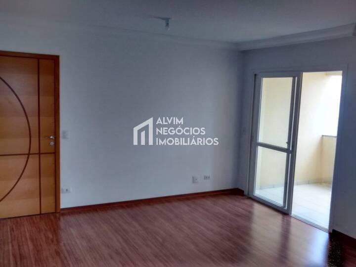 Apartamento à venda com 2 quartos, 67m² - Foto 1