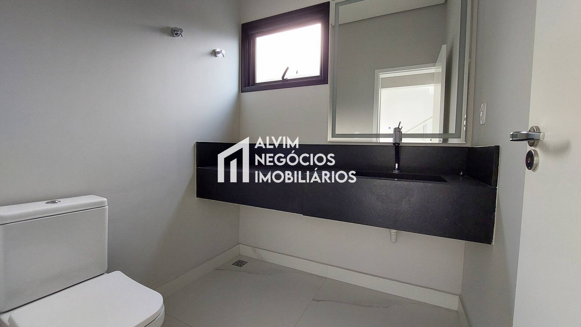 Sobrado, 4 quartos, 354 m² - Foto 33