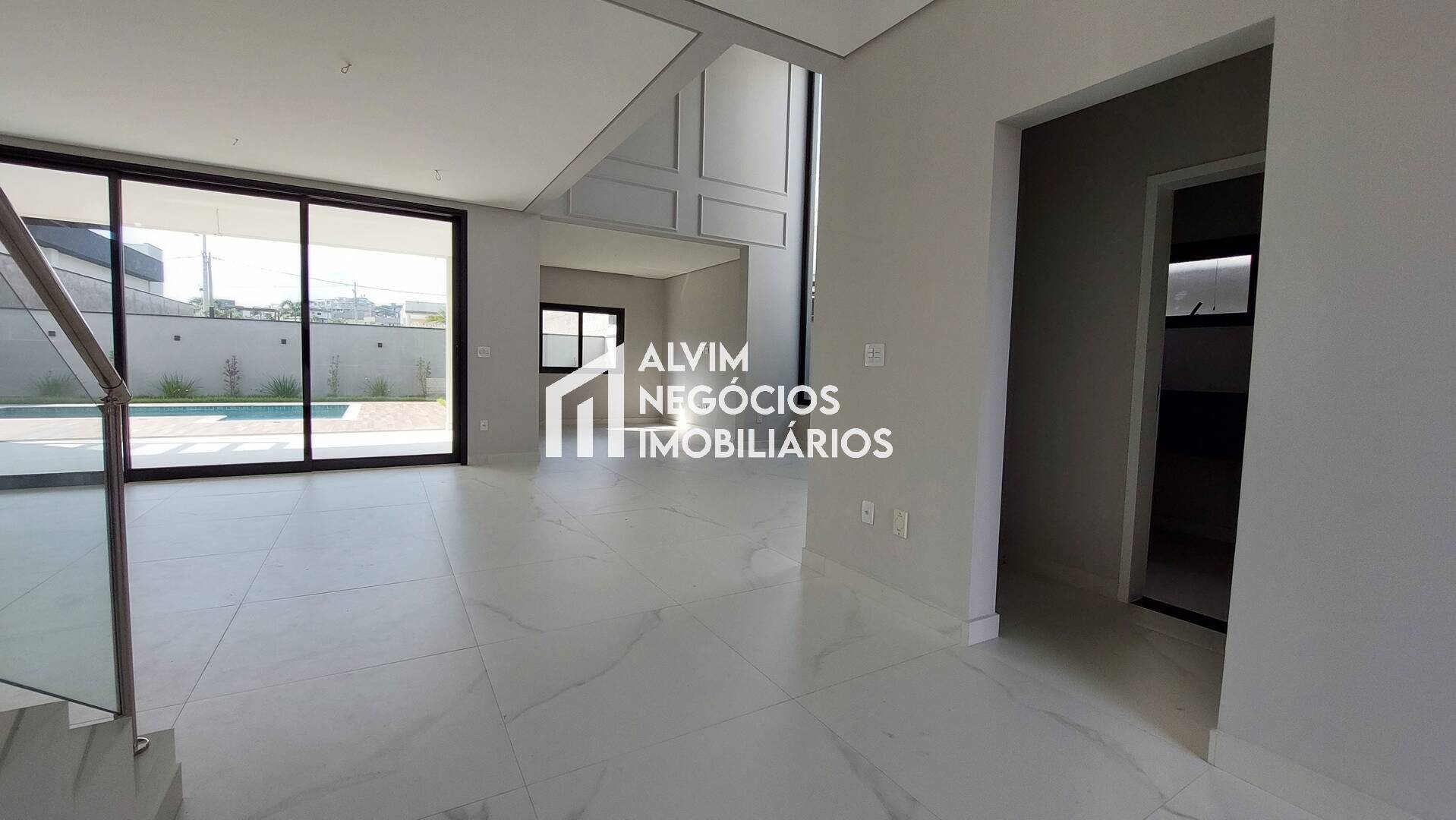 Sobrado, 4 quartos, 354 m² - Foto 35