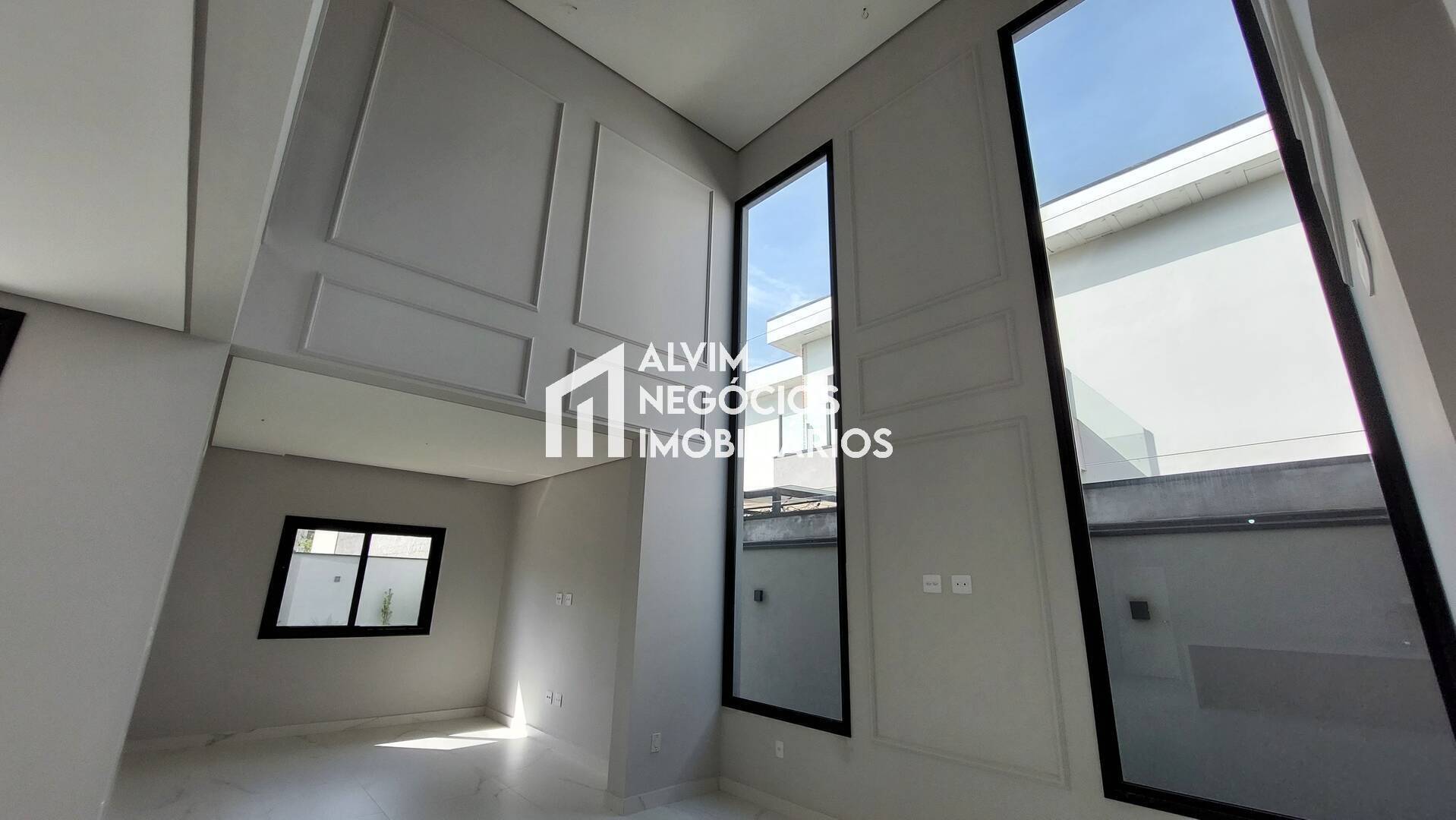 Sobrado, 4 quartos, 354 m² - Foto 36