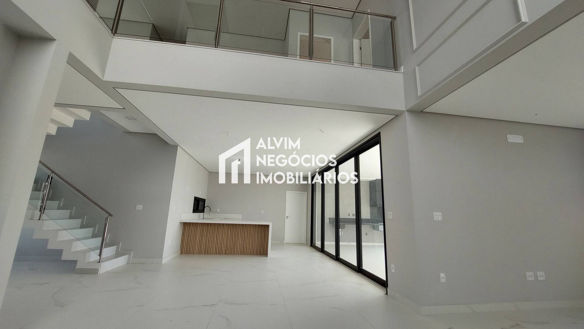 Sobrado, 4 quartos, 354 m² - Foto 37