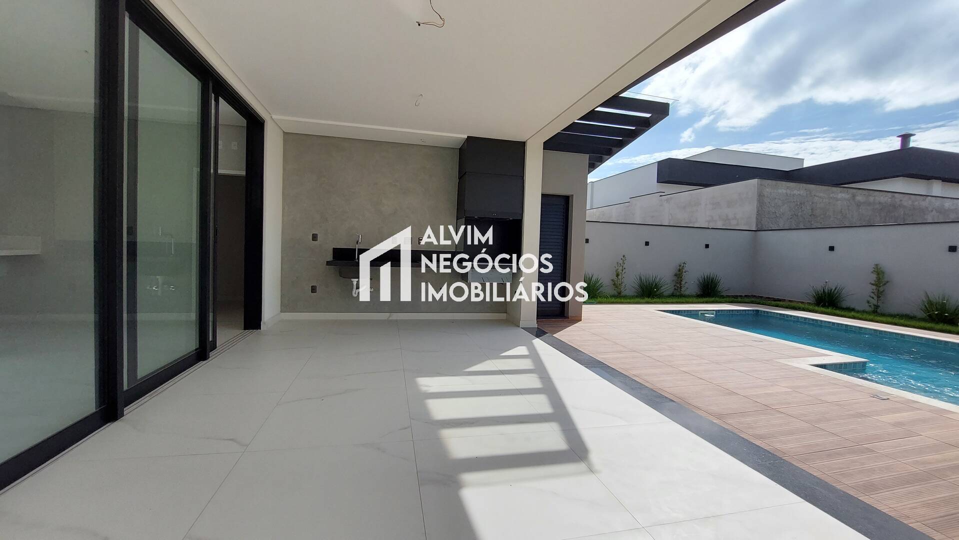 Sobrado, 4 quartos, 354 m² - Foto 47