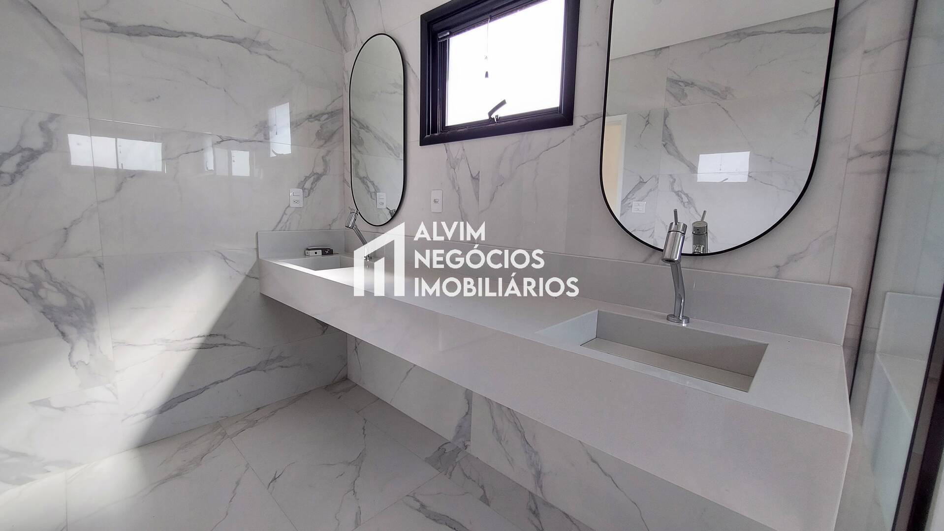Sobrado, 4 quartos, 354 m² - Foto 82