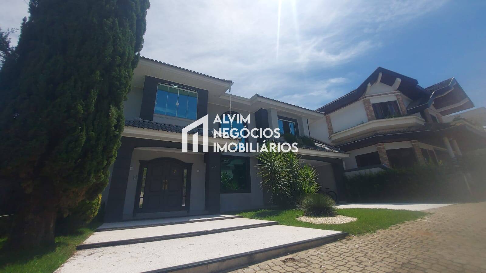 Sobrado, 6 quartos, 480 m² - Foto 3