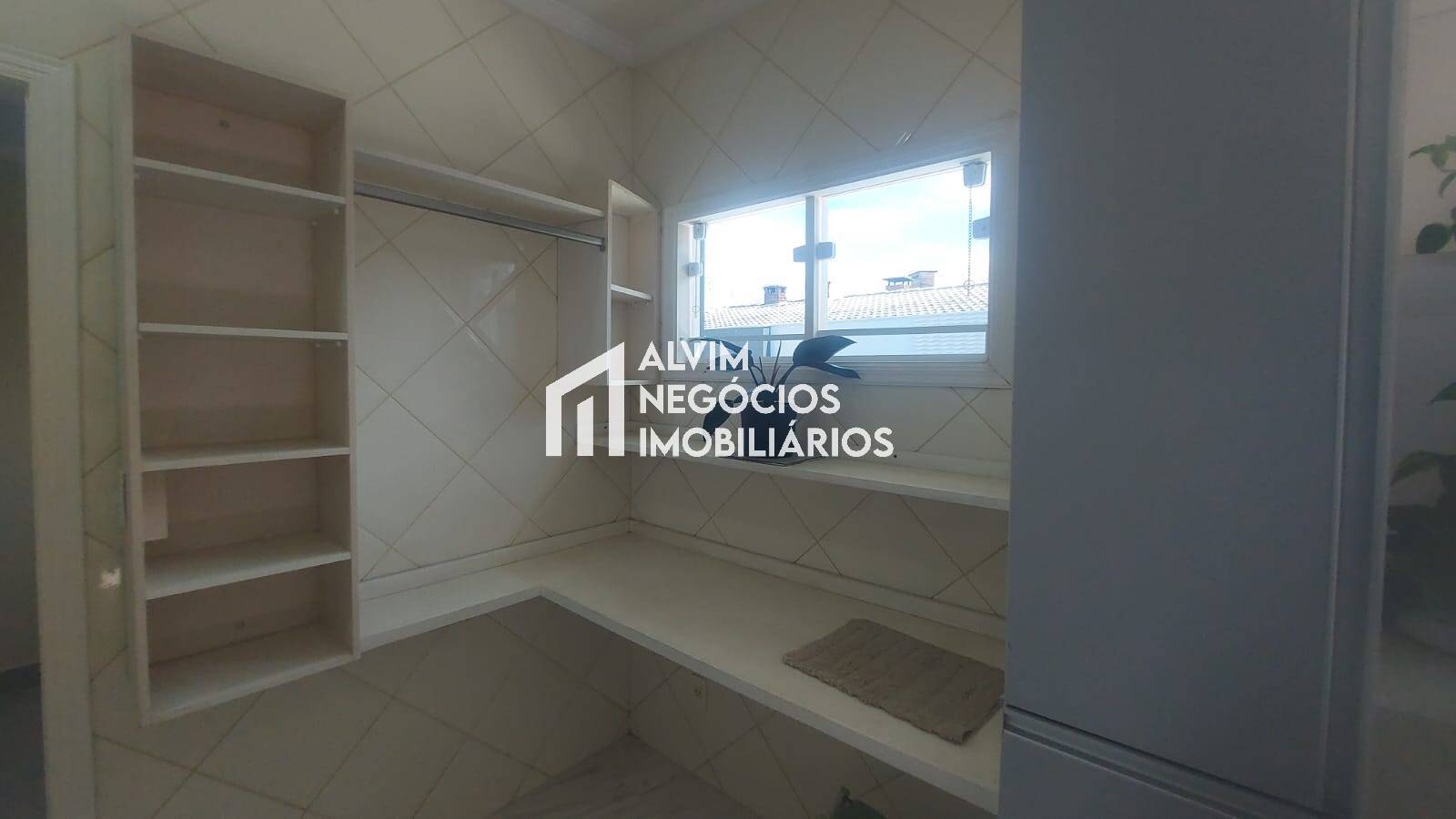 Sobrado, 6 quartos, 480 m² - Foto 43