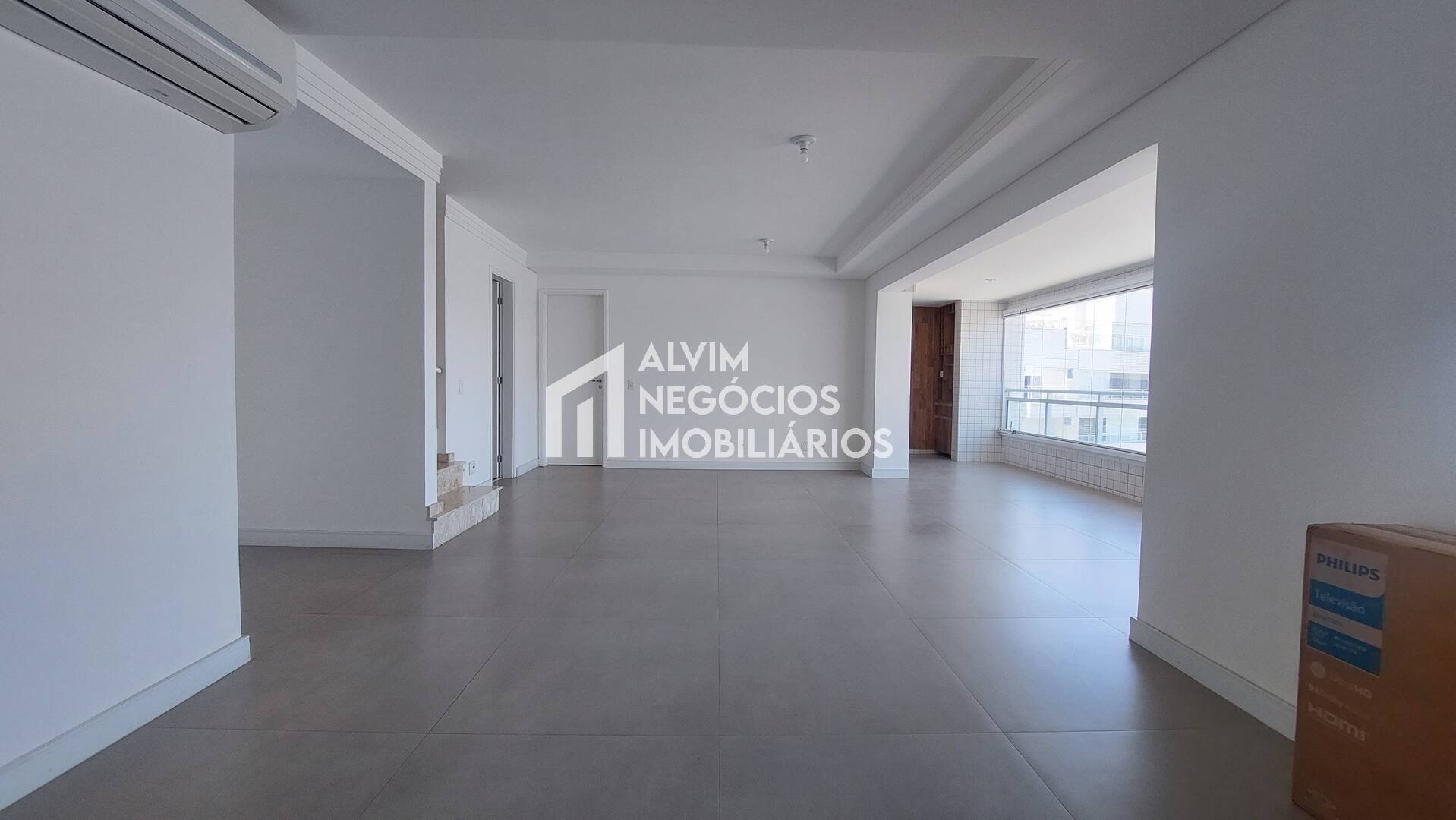 Cobertura à venda e aluguel com 3 quartos, 288m² - Foto 3