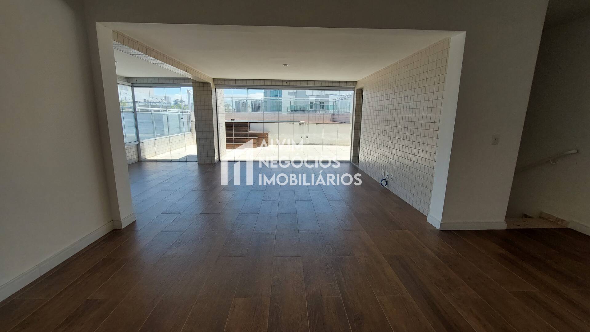 Cobertura à venda e aluguel com 3 quartos, 288m² - Foto 38