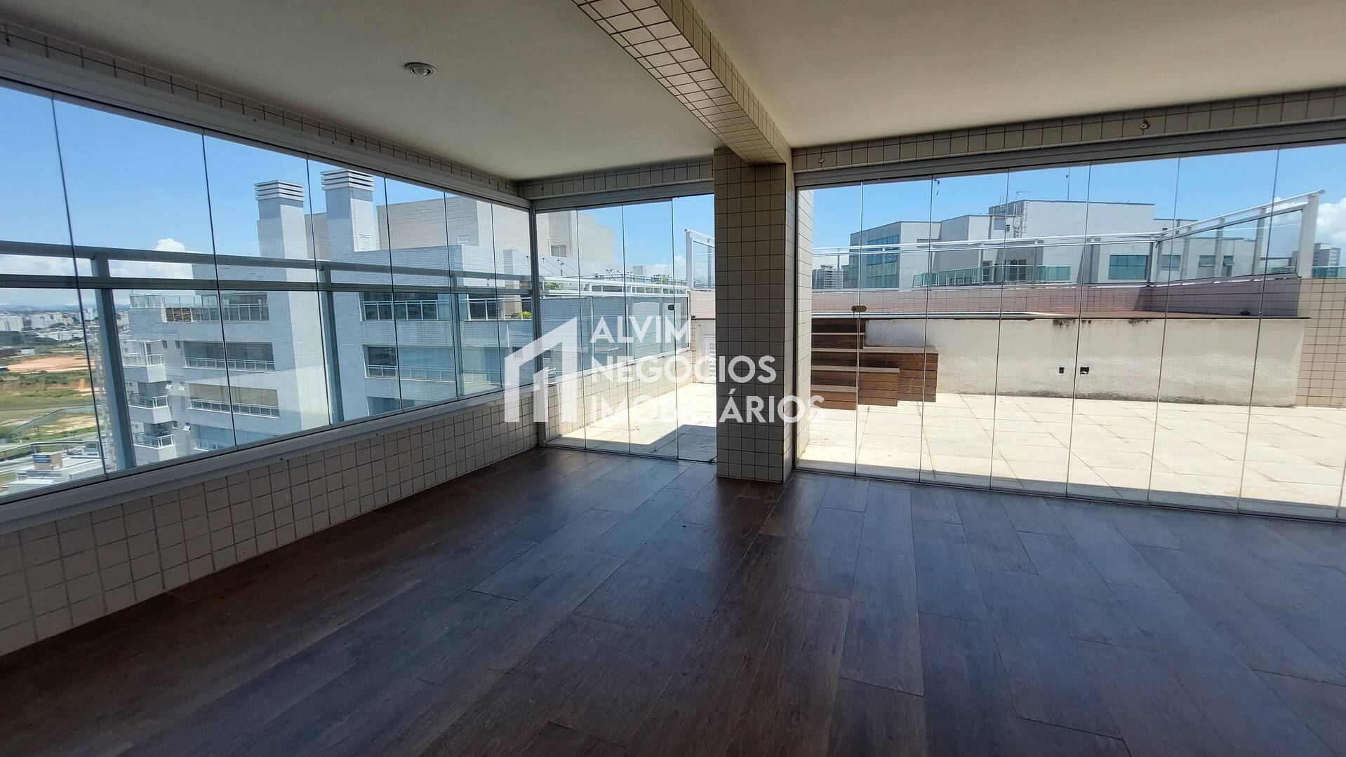 Cobertura à venda e aluguel com 3 quartos, 288m² - Foto 40