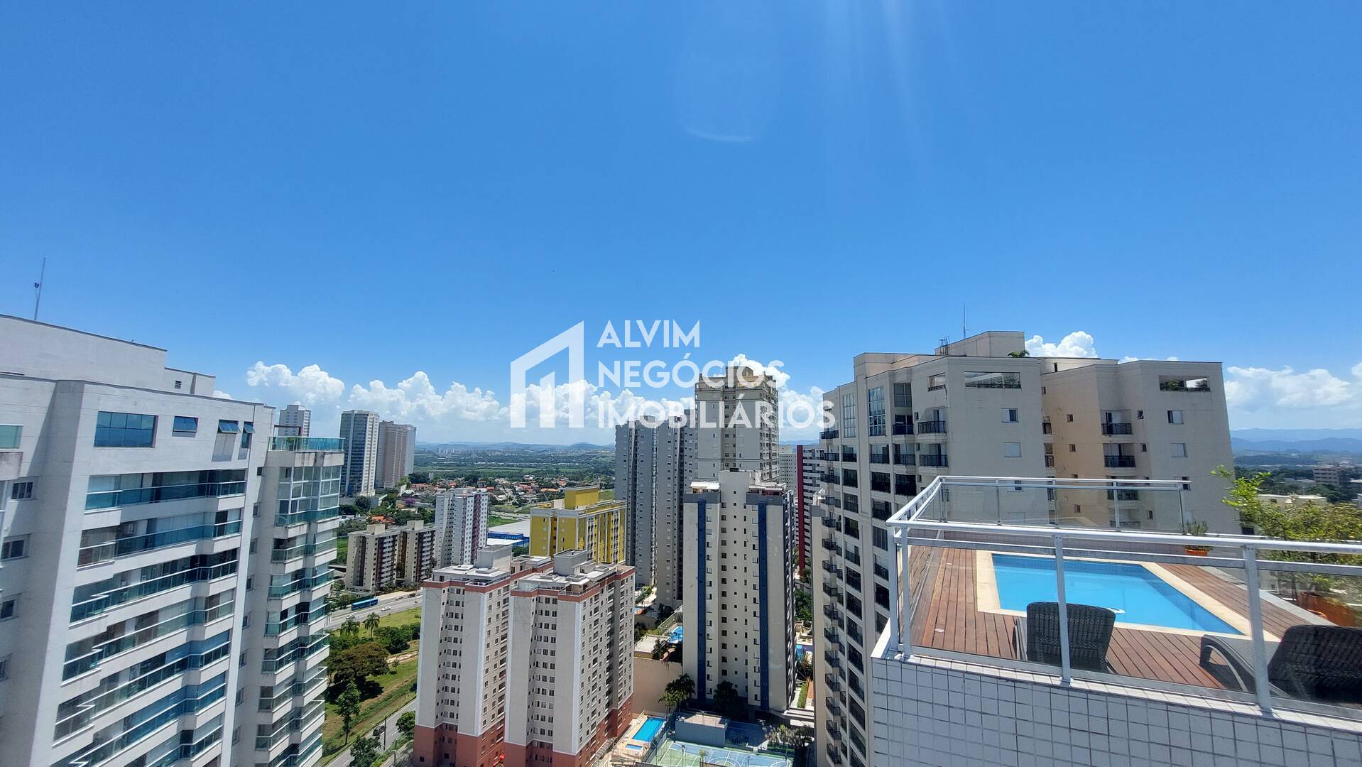 Cobertura à venda e aluguel com 3 quartos, 288m² - Foto 47