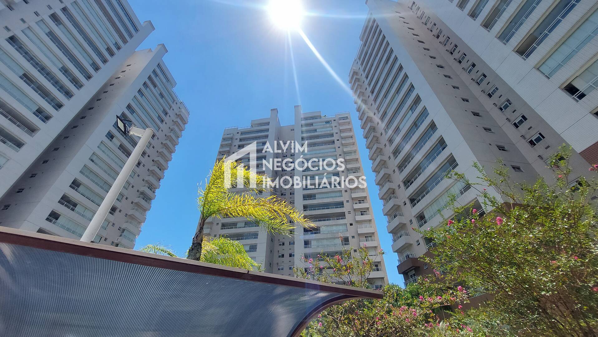 Cobertura à venda e aluguel com 3 quartos, 288m² - Foto 56