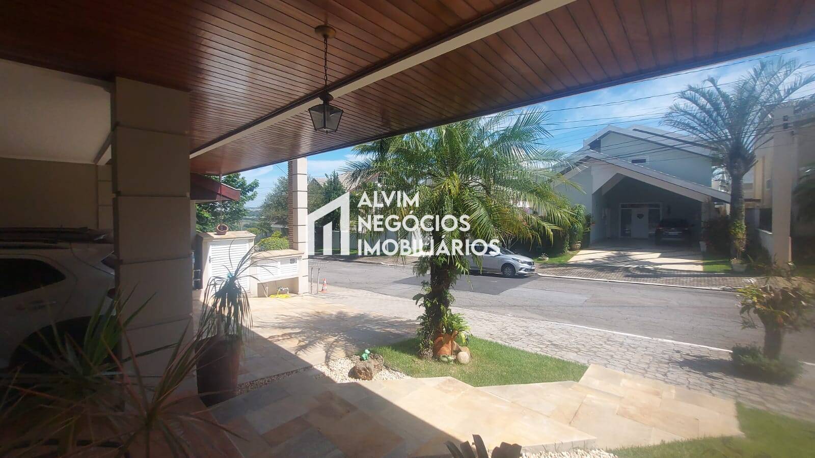 Sobrado, 5 quartos, 327 m² - Foto 6