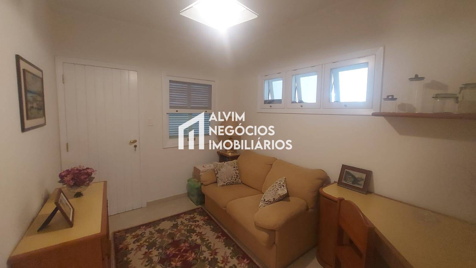 Sobrado, 5 quartos, 327 m² - Foto 17