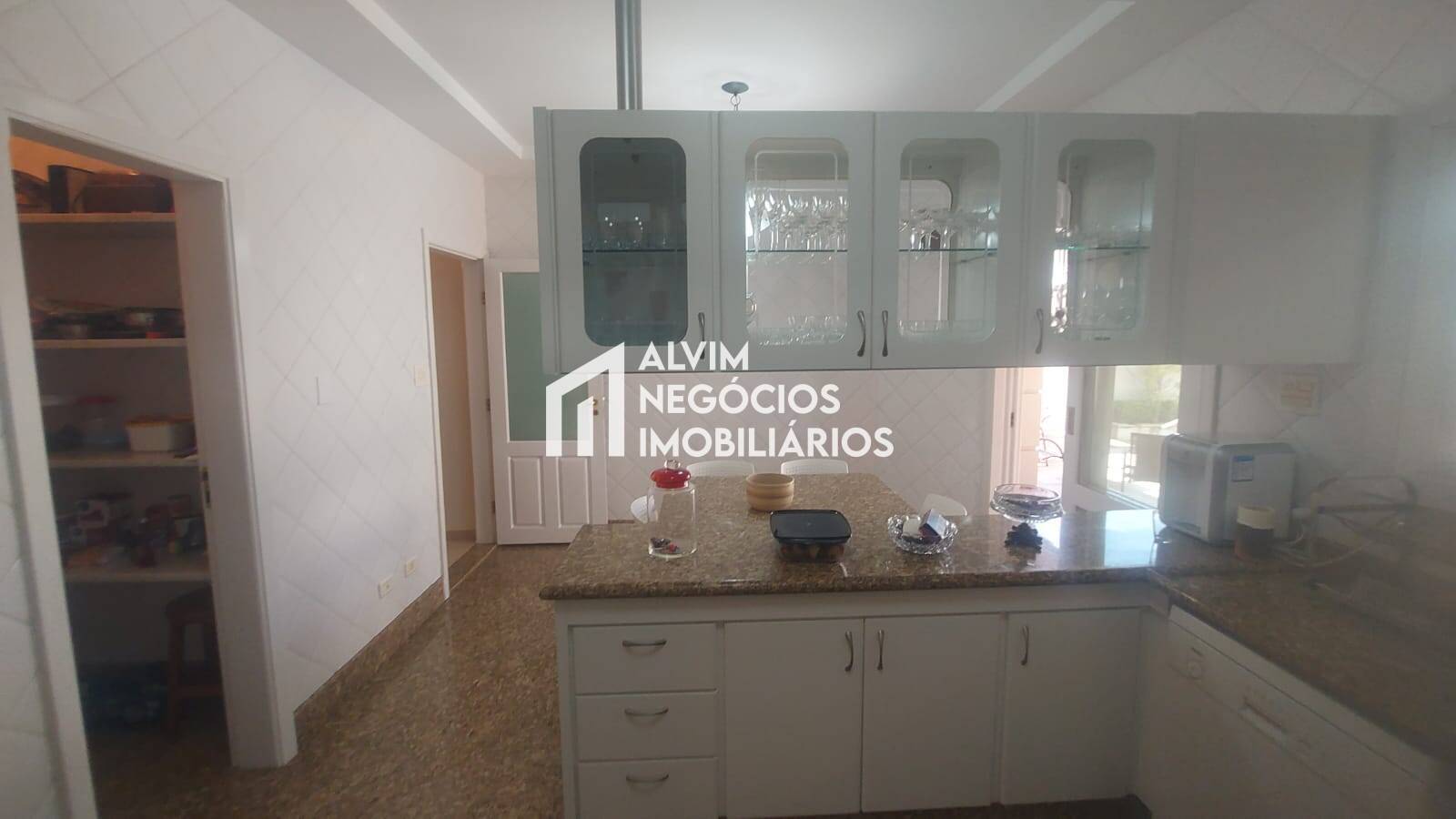 Sobrado, 5 quartos, 327 m² - Foto 25