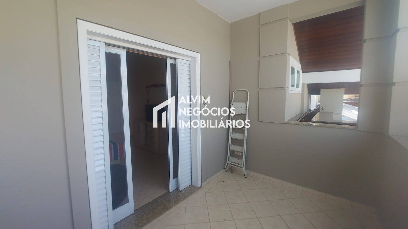 Sobrado, 5 quartos, 327 m² - Foto 36