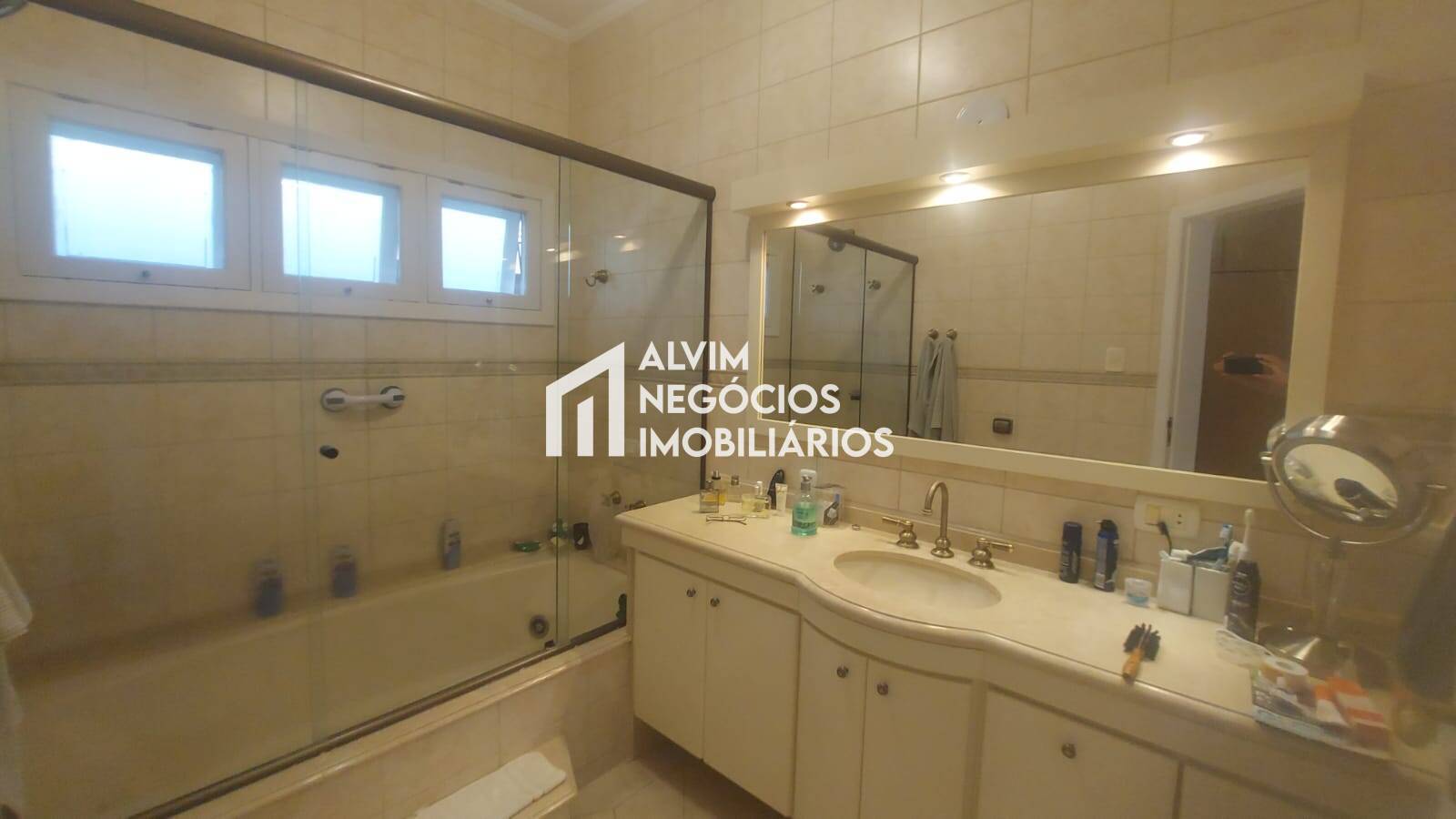 Sobrado, 5 quartos, 327 m² - Foto 37