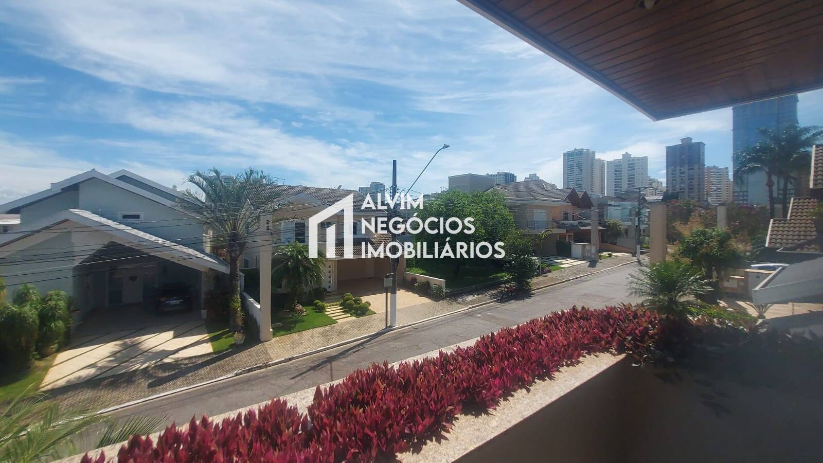 Sobrado, 5 quartos, 327 m² - Foto 43