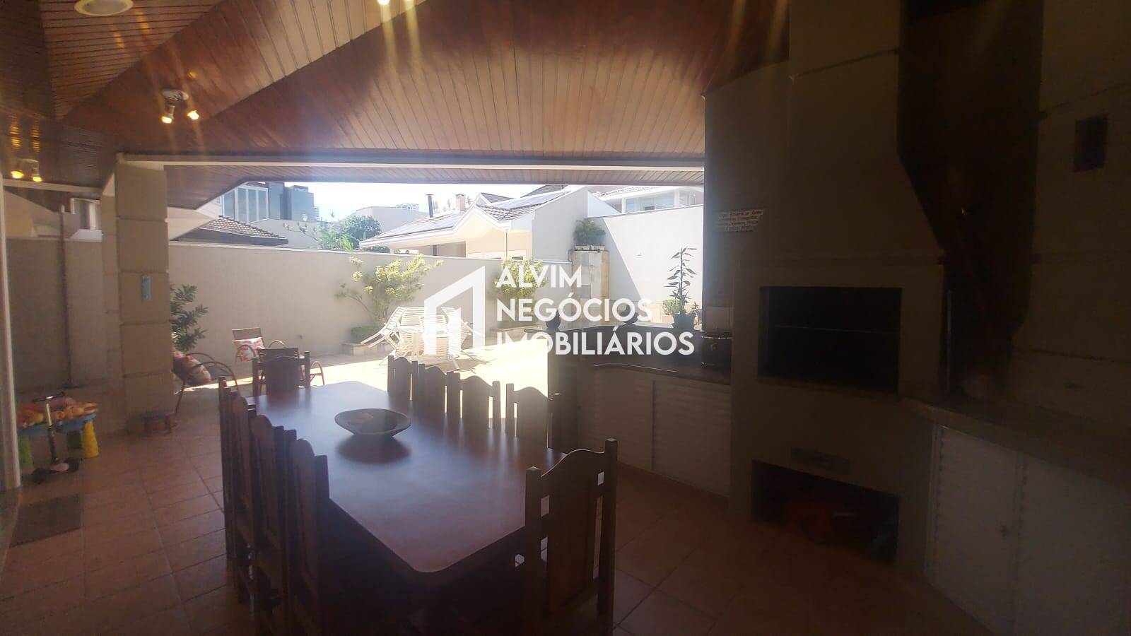 Sobrado, 5 quartos, 327 m² - Foto 51