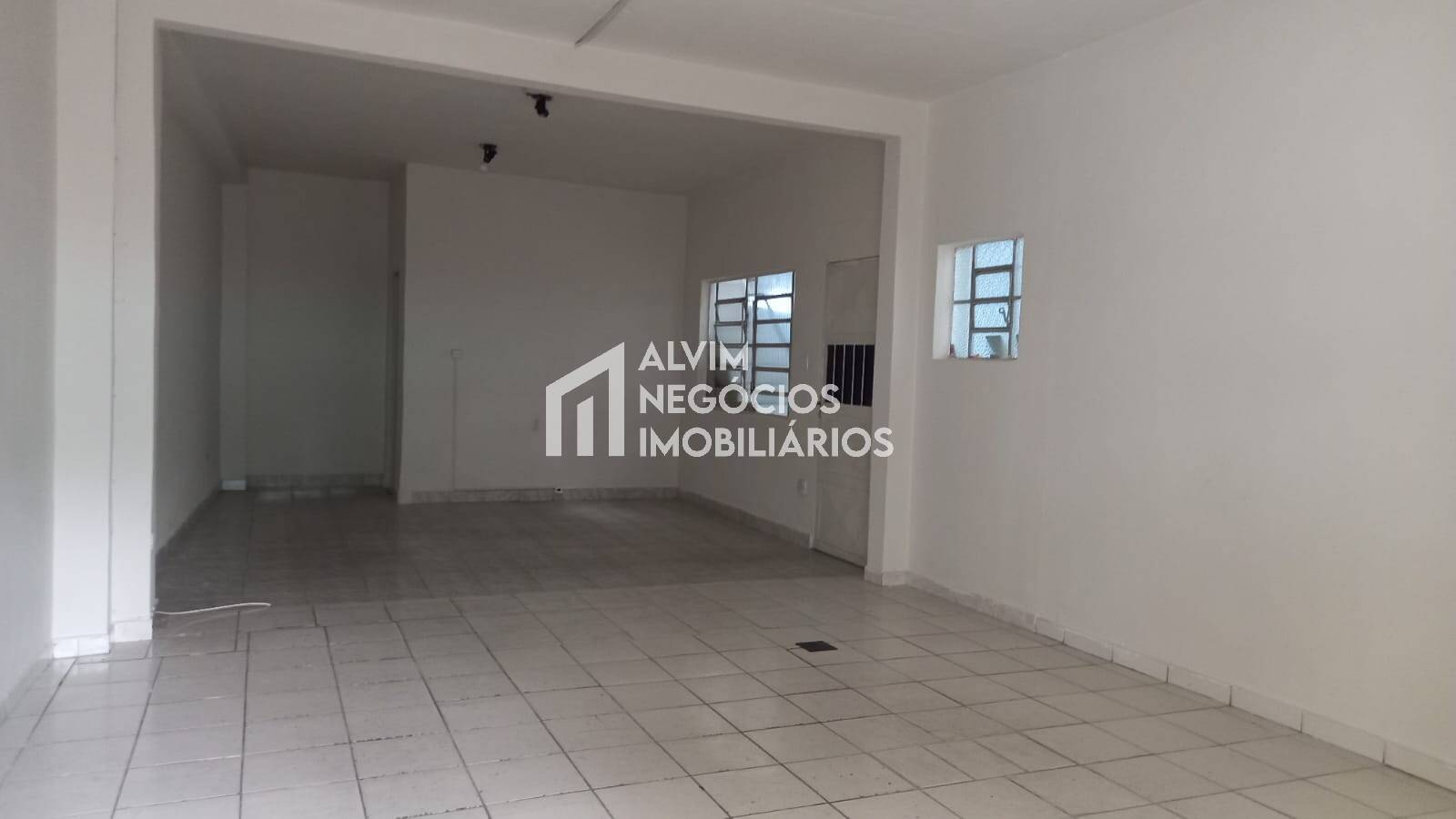 Loja-Salão para alugar, 55m² - Foto 1