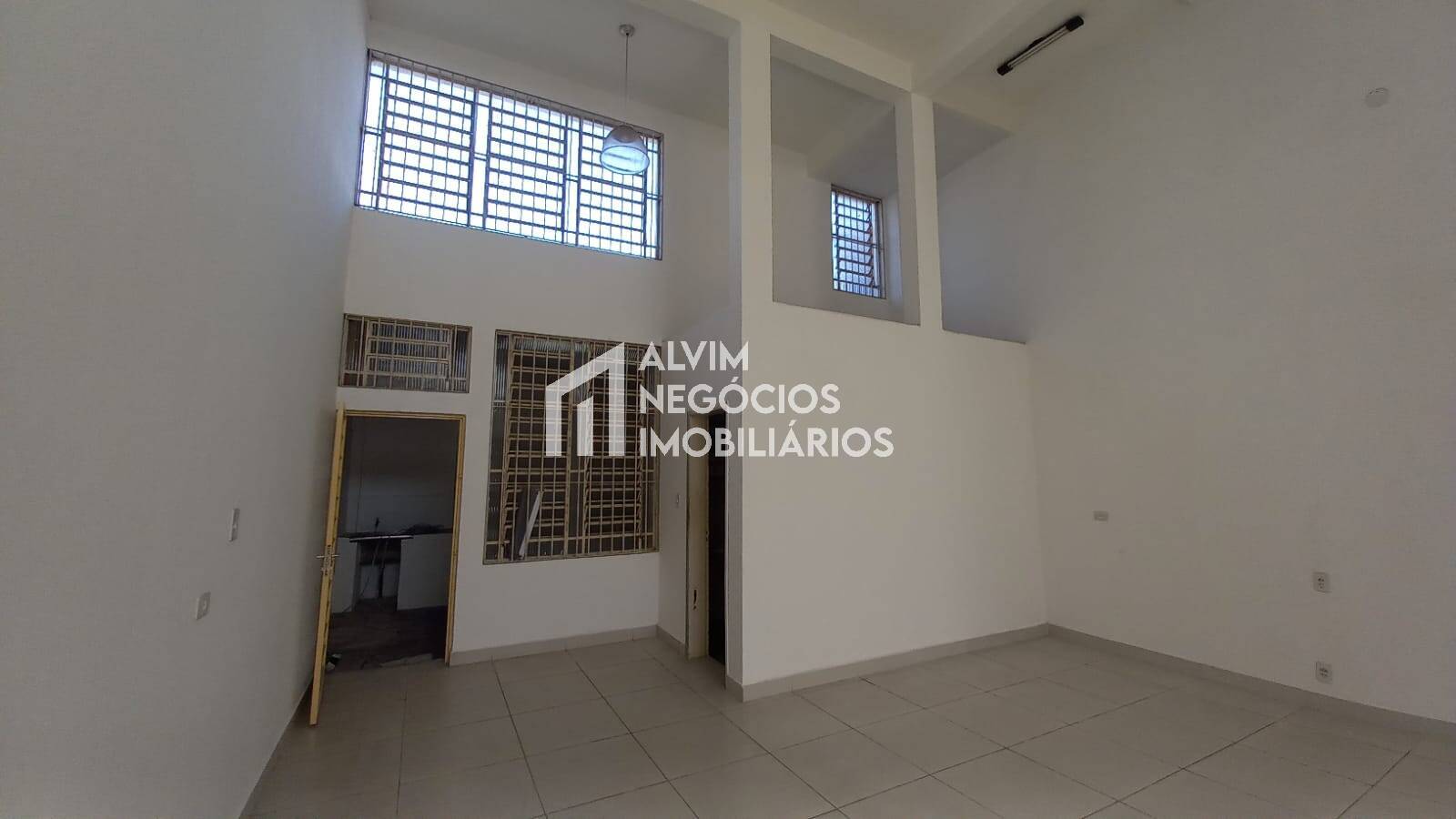 Loja-Salão para alugar, 120m² - Foto 2
