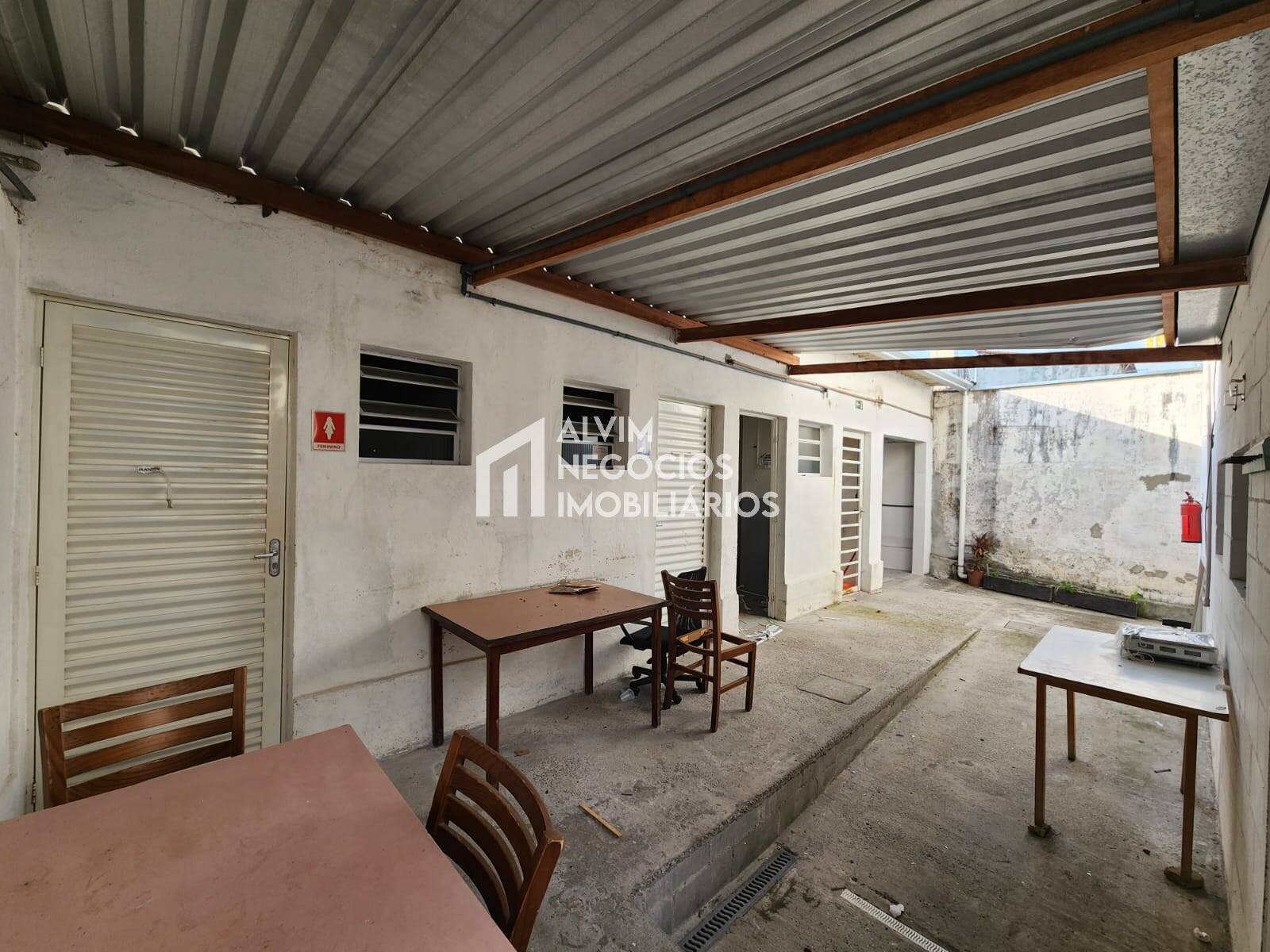 Depósito-Galpão-Armazém à venda, 195m² - Foto 6