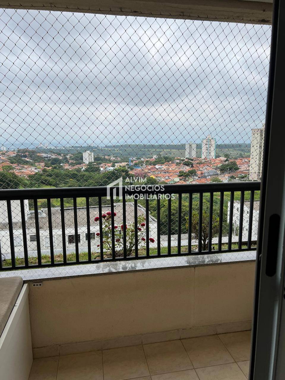 Apartamento à venda com 2 quartos, 65m² - Foto 5