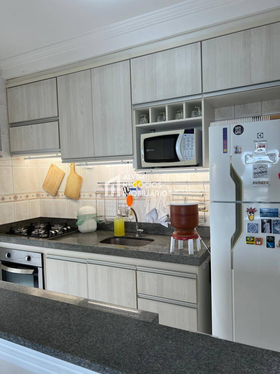 Apartamento à venda com 2 quartos, 65m² - Foto 8
