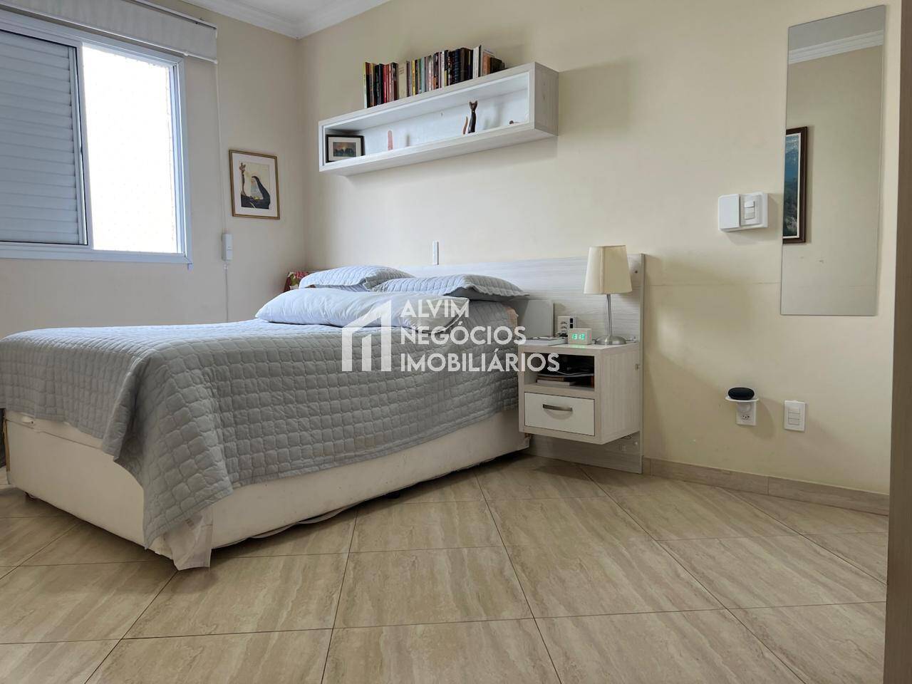 Apartamento à venda com 2 quartos, 65m² - Foto 13