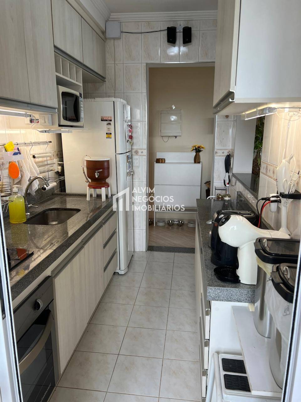 Apartamento à venda com 2 quartos, 65m² - Foto 14