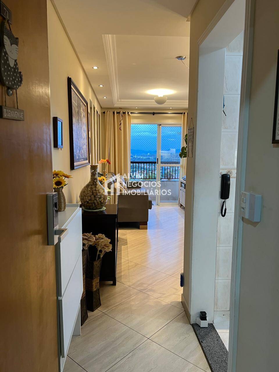 Apartamento à venda com 2 quartos, 65m² - Foto 20