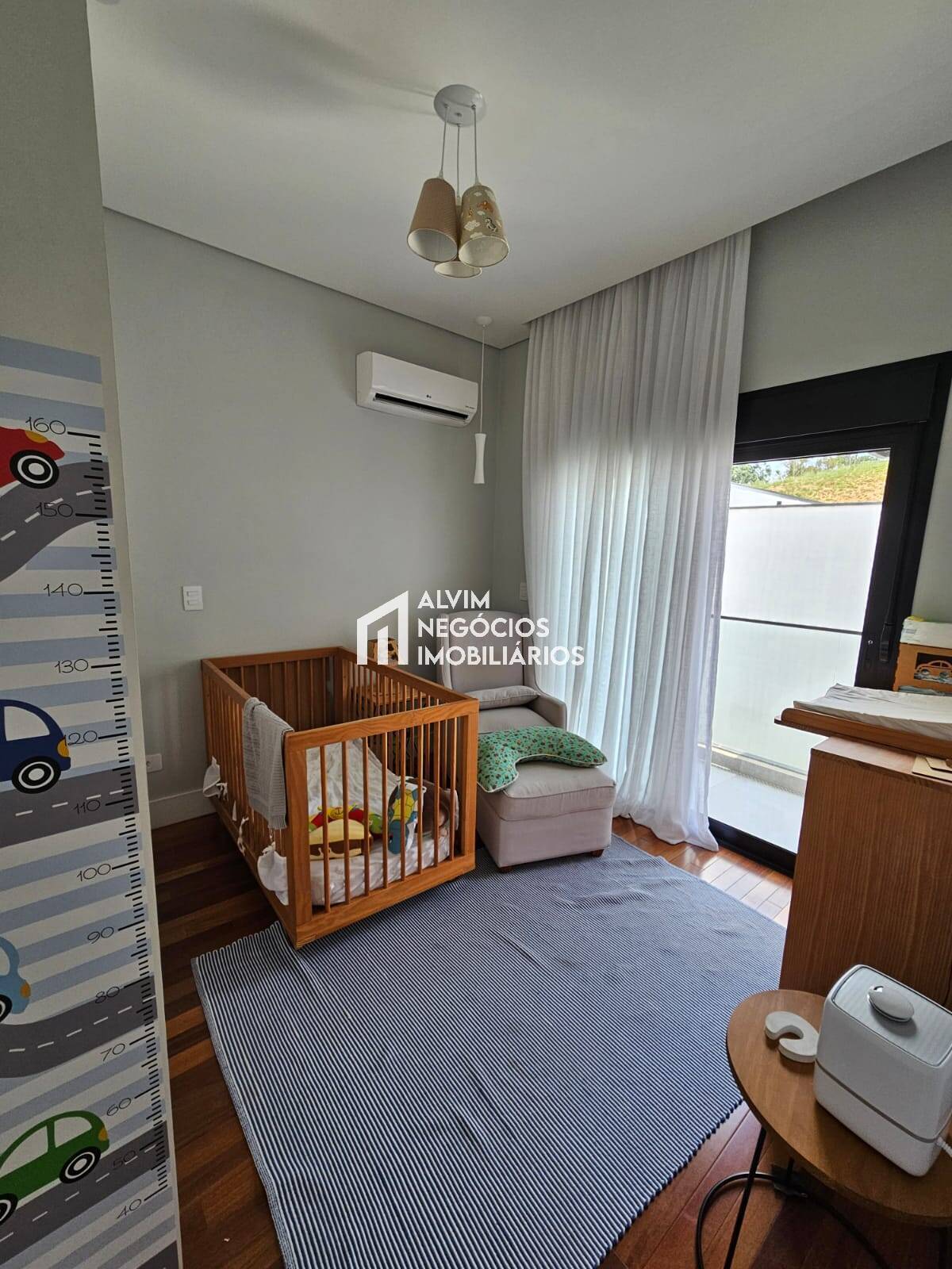 Sobrado, 4 quartos, 340 m² - Foto 4