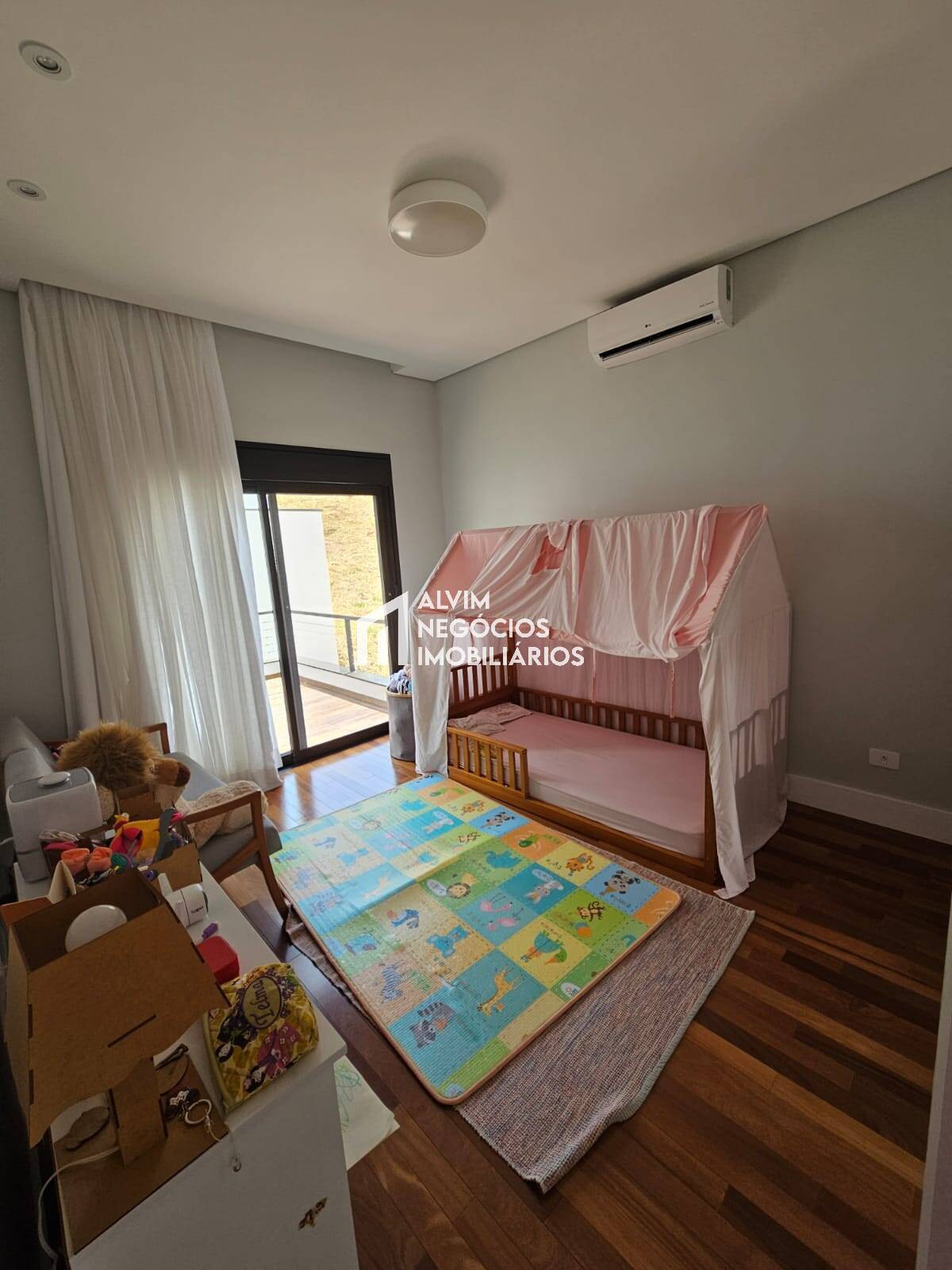 Sobrado, 4 quartos, 340 m² - Foto 9