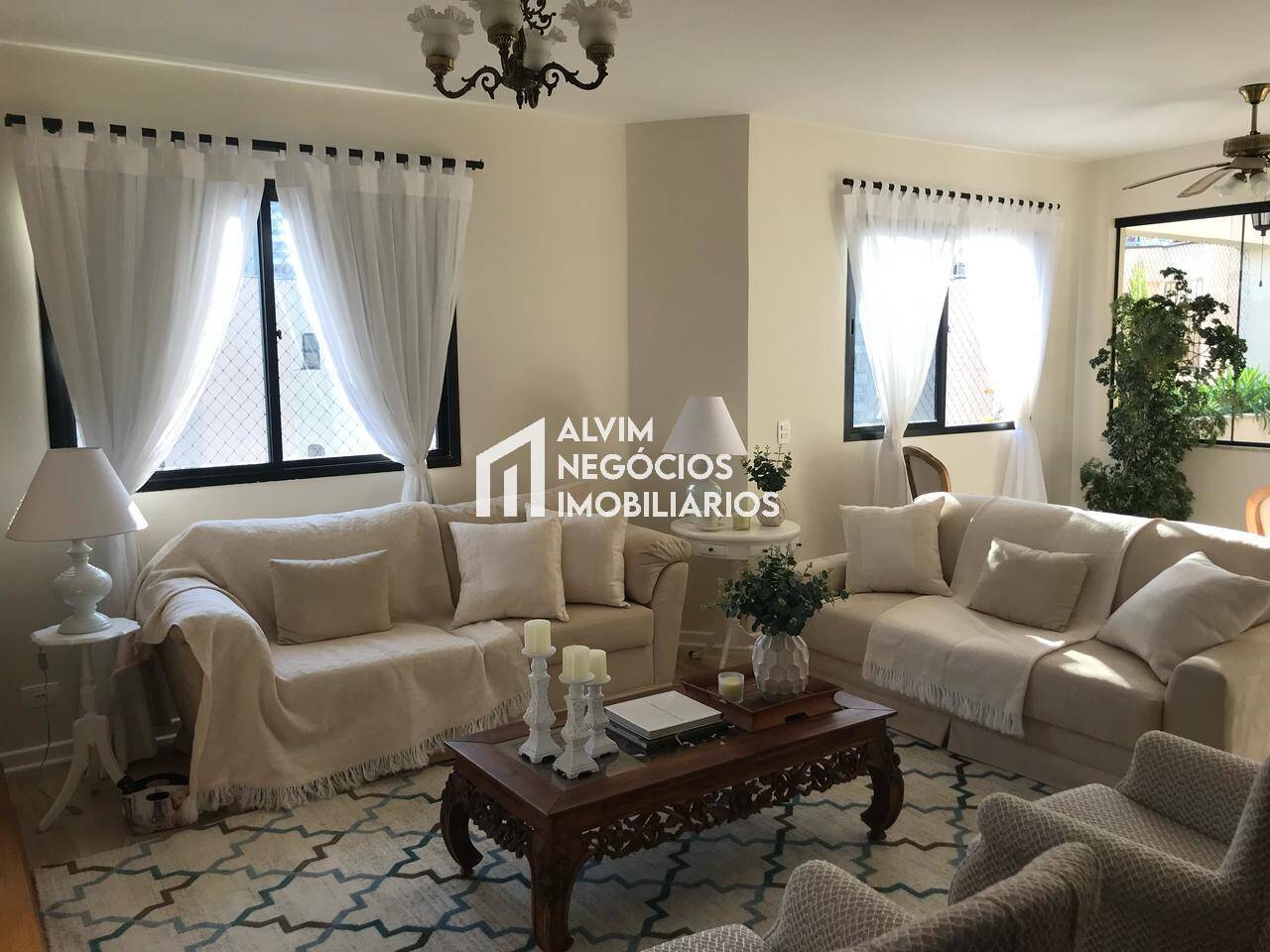 Apartamento, 4 quartos, 340 m² - Foto 1