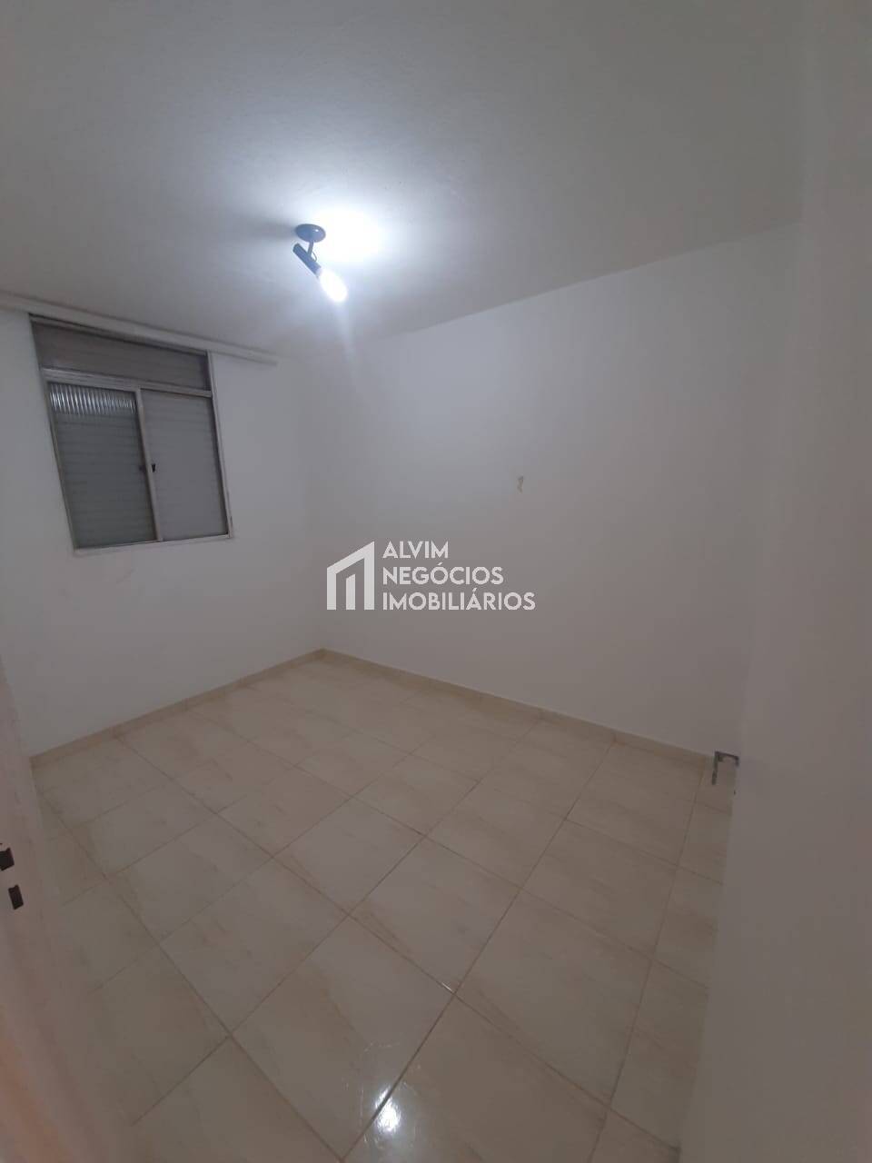 Apartamento à venda com 2 quartos, 45m² - Foto 7