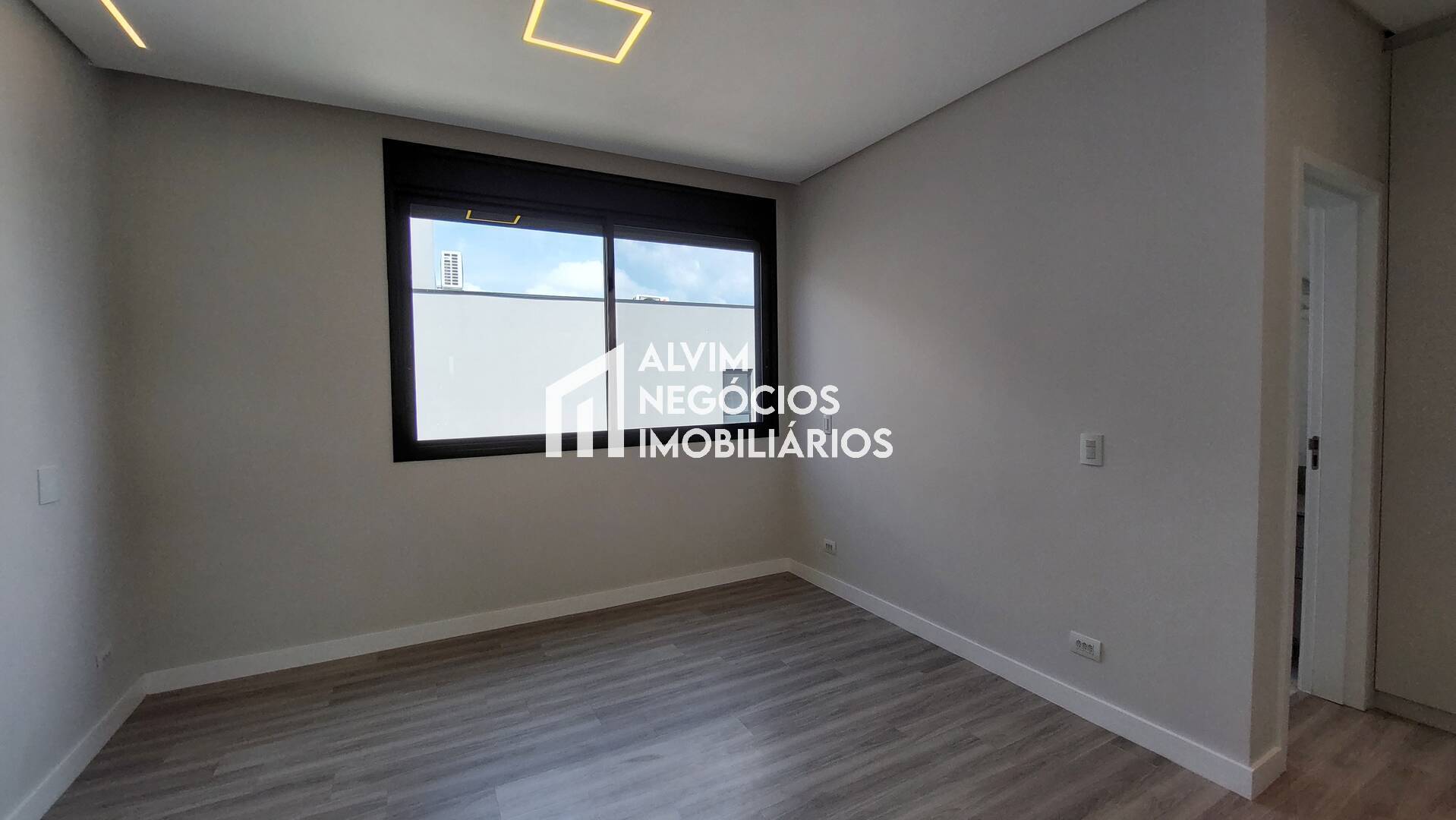 Sobrado, 4 quartos, 390 m² - Foto 36