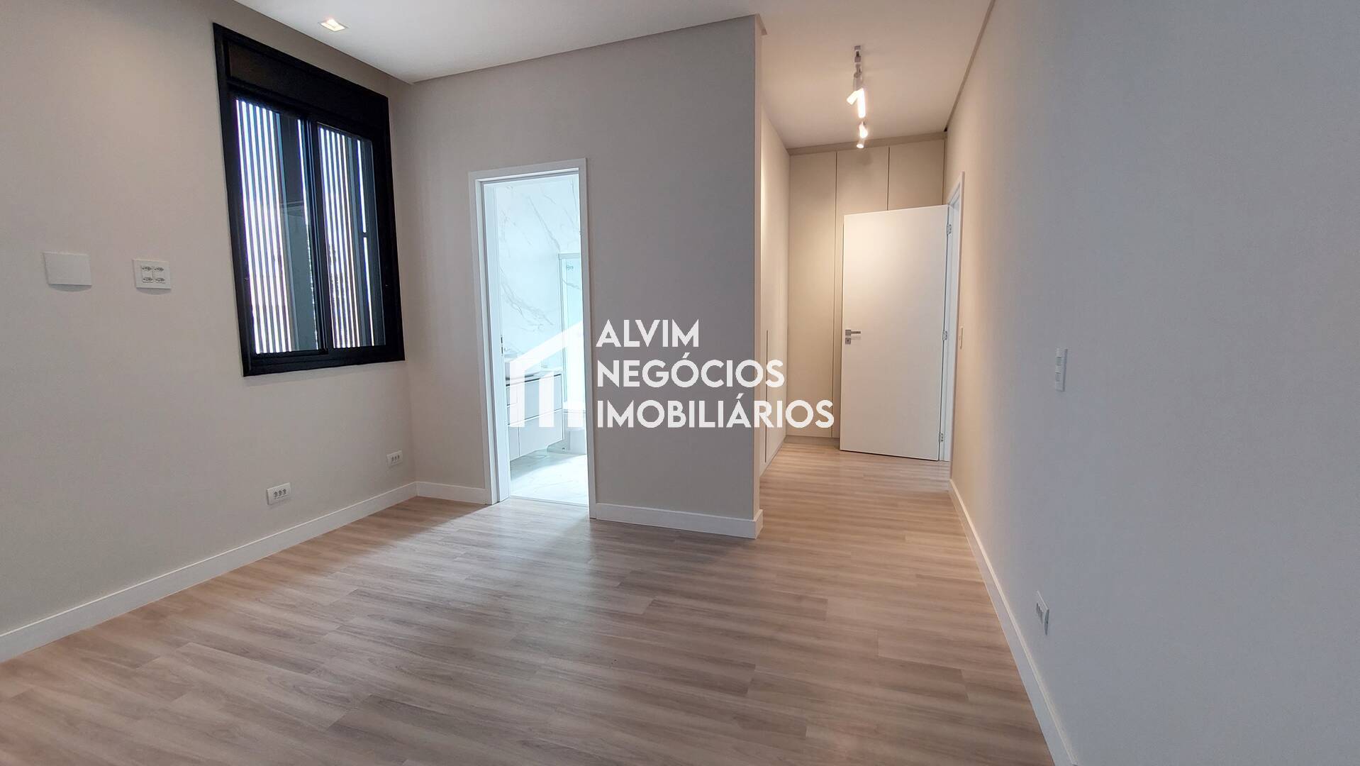 Sobrado, 4 quartos, 390 m² - Foto 63
